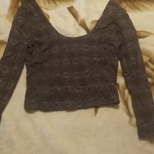 Long sleeve crop top